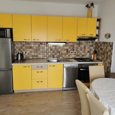 Apartman Ante Брела Екстериор снимка