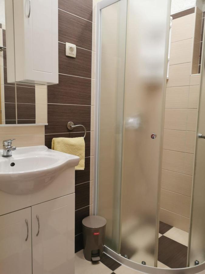 Apartman Ante Брела Екстериор снимка